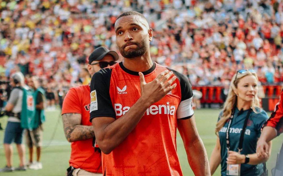 荷兰队主帅被曝参与外国球员转会 荷兰队主帅被曝参与外国球员转会